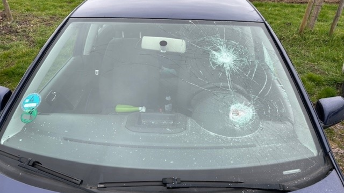 POL-PDLD: Sachbeschädigung an PKW - Foto: presseportal.de