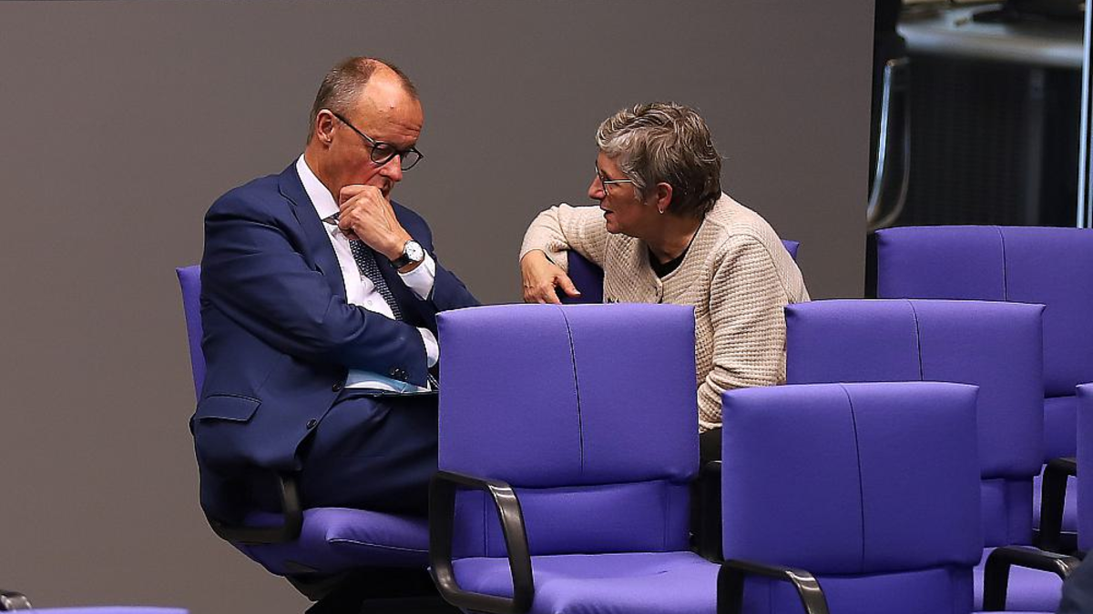 Friedrich Merz und Britta Haßelmann (Archiv) - Foto: über dts Nachrichtenagentur