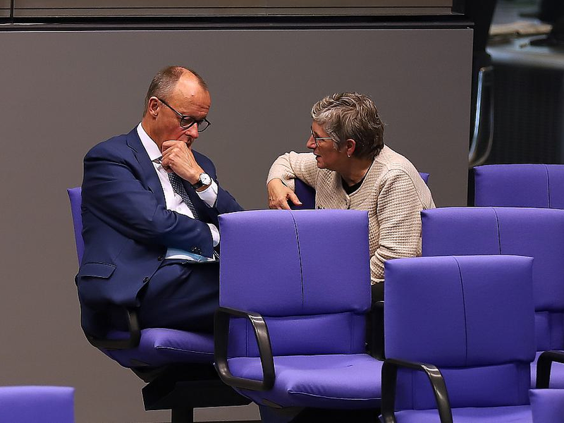 Friedrich Merz und Britta Haßelmann (Archiv) - Foto: über dts Nachrichtenagentur