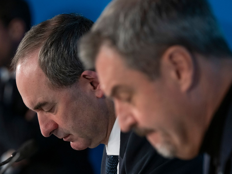 Es ist ernst: Finden Hubert Aiwanger und Markus Söder eine Lösung im Schulden-Streit? (Archivbild) - Foto: Peter Kneffel/dpa