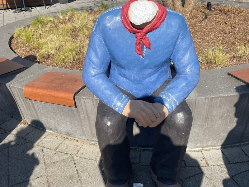 POL-PB: Kopf an Statue abgeschlagen - Foto: presseportal.de