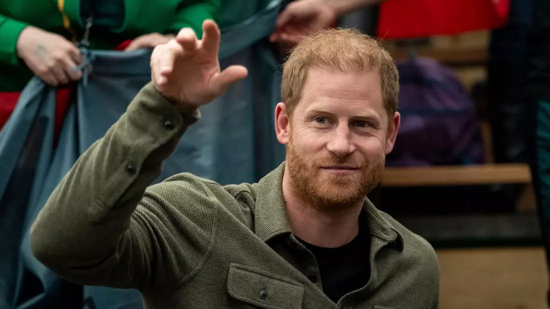 Der britische Royal lebt seit einigen Jahren mit seiner Familie in den USA. (Archivfoto)  - Bild: Ethan Cairns/The Canadian Press via AP/dpa