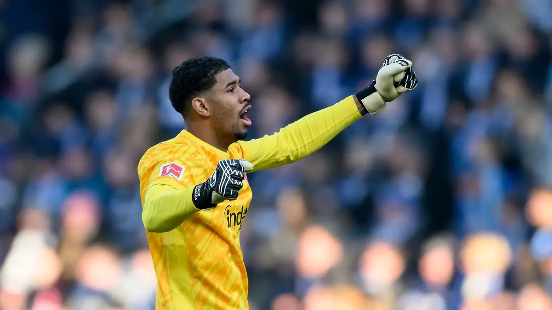 Trapp-Vertreter Kaua Santos überzeugte bei der Eintracht - Bild: Anke Waelischmiller/dpa