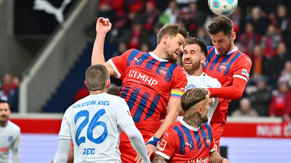 Der FCH gewinnt gegen Kiel. - Bild: Jan-Philipp Strobel/dpa