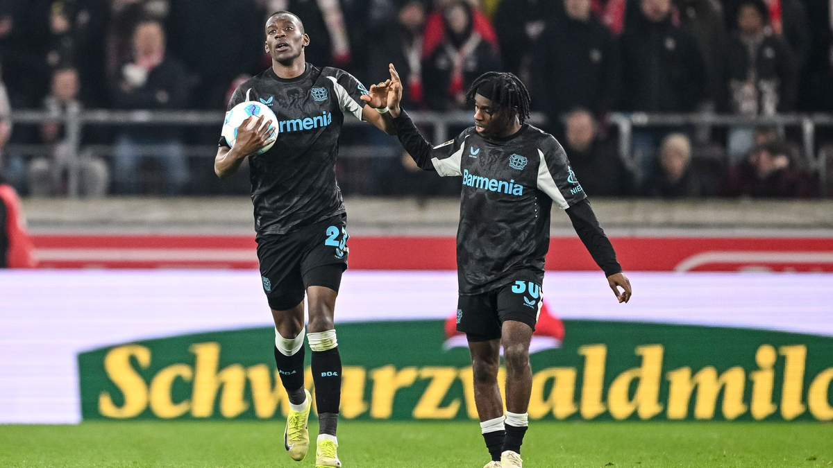 Das 1:0 für den VfB: Ermedin Demirovic trifft aus kurzer Distanz. - Foto: Harry Langer/dpa