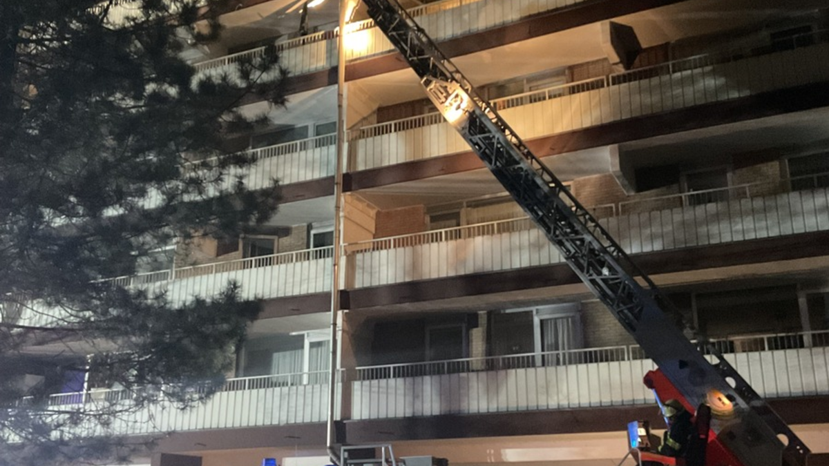 FW-BN: Brand auf Balkon in Mehrfamilienhaus in Bonn-Auerberg verläuft glimpflich - Foto: presseportal.de