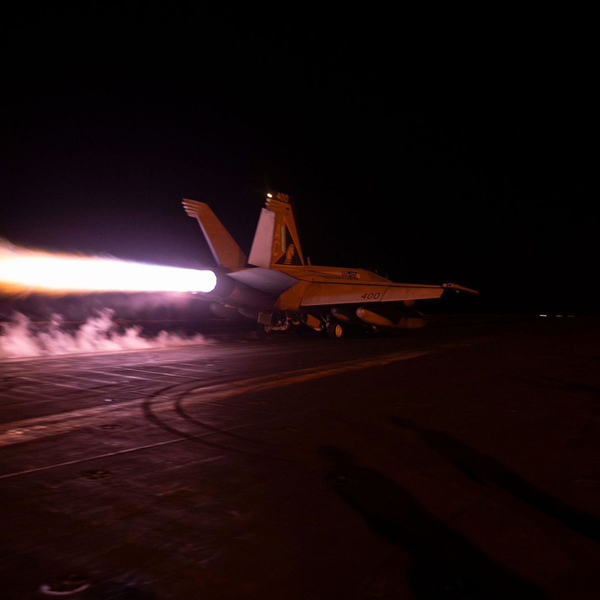 Die US-Streitkräfte setzen ihre Angriffe im Jemen fort. (Archivbild)    - Foto: Mc3 Janae Chambers/U.S. Navy/Zuma Press/dpa