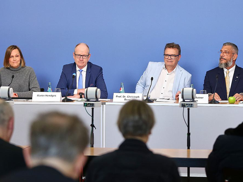 Pressekonferenz: Sechste Deutsche Mundgesundheitsstudie am 17.03.2025 - Foto: über dts Nachrichtenagentur