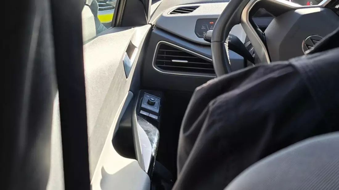 POL-STD: Verkehrsaktionswoche Seatbelt - Polizei kontrolliert 380 Autofahrerinnen und Autofahrer - fast 100 Verstöße - Bild: presseportal.de