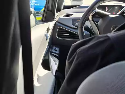 POL-STD: Verkehrsaktionswoche Seatbelt - Polizei kontrolliert 380 Autofahrerinnen und Autofahrer - fast 100 Verstöße - Foto: presseportal.de