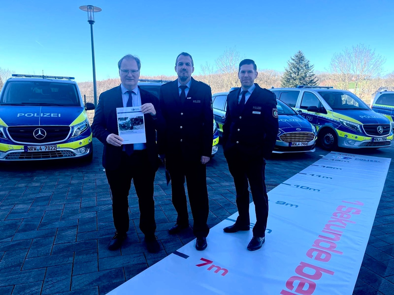 POL-EN: Vorstellung der Verkehrsunfallstatistik 2024 für den Ennepe-Ruhr-Kreis: Zahl der Verkehrsunfälle leicht angestiegen - Foto: presseportal.de