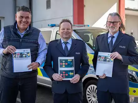 POL-UN: Kreis Unna - Behördenleiter und der stellvertretende Direktionsleiter Verkehr stellten Verkehrsunfallstatistik 2024 vor - Foto: presseportal.de