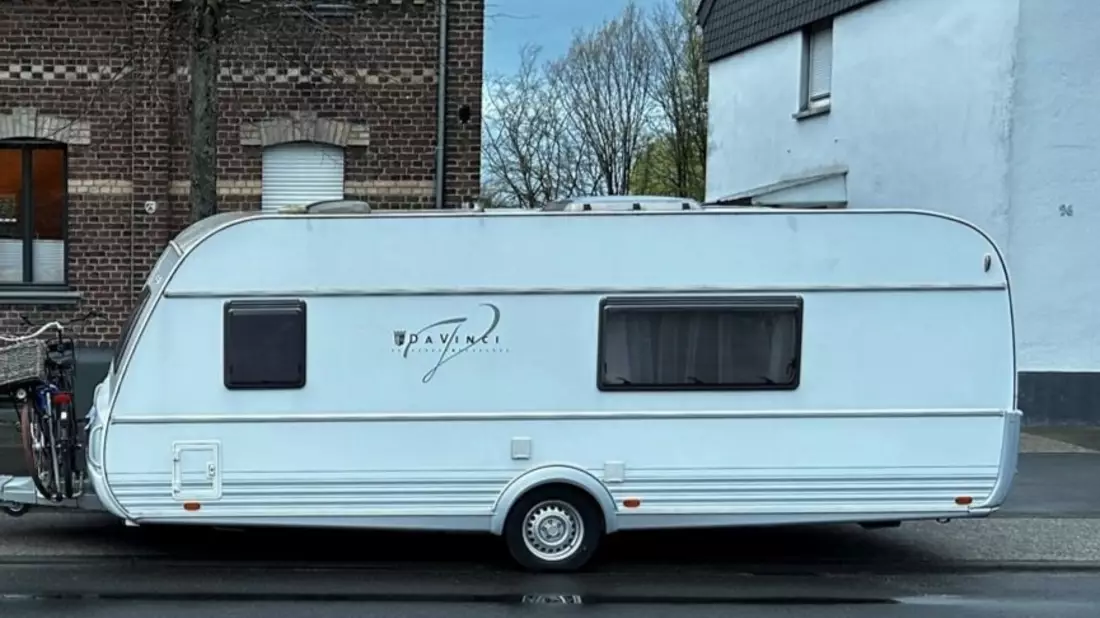 POL-VIE: Wohnwagen gestohlen - Haben Sie etwas beobachtet? - Bild: presseportal.de