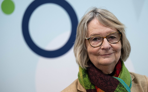 Kirsten Boie hat in ihrem Leben schon zahlreiche Bücher geschrieben - und in fast allen spielen Toleranz und Respekt eine große Rolle. (Archivbild) - Foto: Hendrik Schmidt/dpa Kirsten Boie hat in ihrem Leben schon zahlreiche Bücher geschrieben - und in fast allen spielen Toleranz und Respekt eine große Rolle. (Archivbild) - Foto: Hendrik Schmidt/dpa