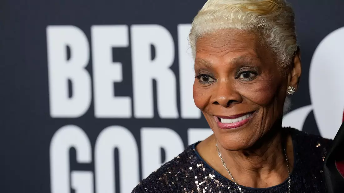 Im Rahmen ihrer Abschiedstour kommt die US-Sängerin Dionne Warwick im September nach Deutschland. (Archivbild) - Bild: Chris Pizzello/Invision via AP/dpa