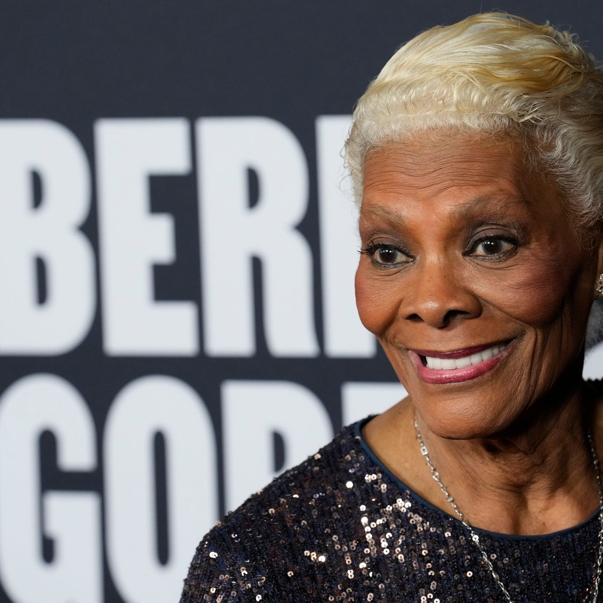 Im Rahmen ihrer Abschiedstour kommt die US-Sängerin Dionne Warwick im September nach Deutschland. (Archivbild) - Foto: Chris Pizzello/Invision via AP/dpa