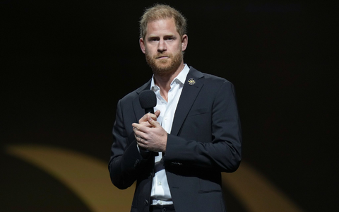 Die konservative US-Denkfabrik vermutet, Prinz Harry könne Falschangaben zu Drogenkonsum in seinem Visumsantrag gemacht haben. (Archivbild) - Foto: Darryl Dyck/The Canadian Press/AP/dpa Die konservative US-Denkfabrik vermutet, Prinz Harry könne Falschangaben zu Drogenkonsum in seinem Visumsantrag gemacht haben. (Archivbild) - Foto: Darryl Dyck/The Canadian Press/AP/dpa