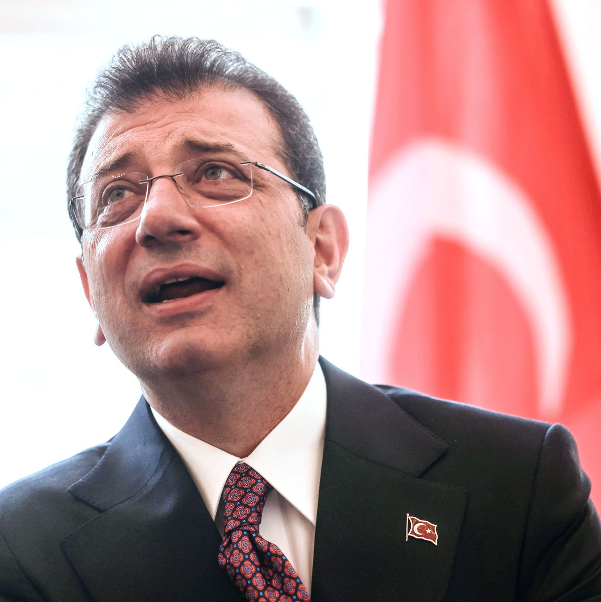 Ekrem Imamoglu gilt als vielleicht wichtigster Gegenspieler von Staatschef Erdogan in der Türkei. (Archivbild) - Foto: Oliver Berg/dpa