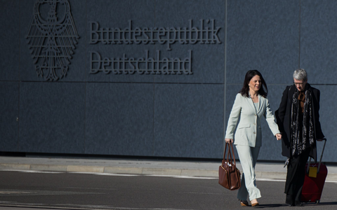 Nach ihrem Besuch im Libanon reist AuĂenministerin weiter nach Syrien, wo es erst vor wenigen Tagen einen heftigen Gewaltausbruch gegeben hat. - Foto: Hannes P. Albert/dpa Nach ihrem Besuch im Libanon reist AuĂenministerin weiter nach Syrien, wo es erst vor wenigen Tagen einen heftigen Gewaltausbruch gegeben hat. - Foto: Hannes P. Albert/dpa