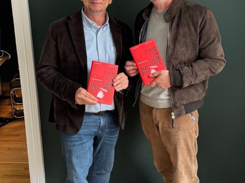 Buchpremiere: Das Kokain der Industrie - Die Jagd nach den wertvollsten Rohstoffen der Welt - Foto: presseportal.de