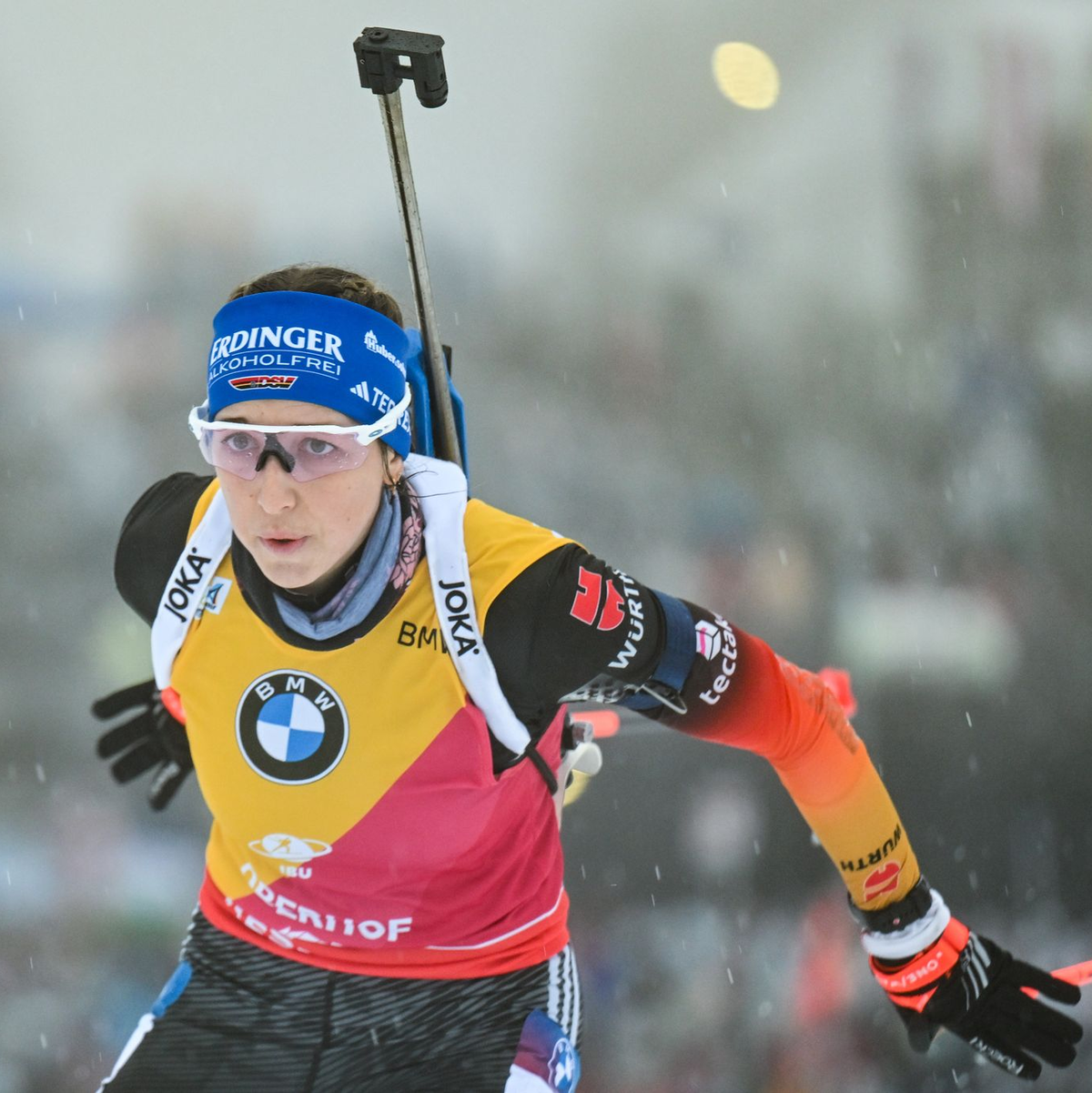 Franziska Preuß kann erstmals den Gesamtweltcup gewinnen. - Foto: Martin Schutt/dpa