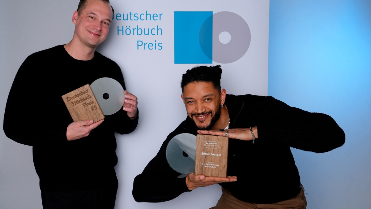 Deutscher Hörbuchpreis 2025 für erfolgreichen MDR-Podcast „Springerstiefel – Die 90er sind zurück“ - Foto: presseportal.de