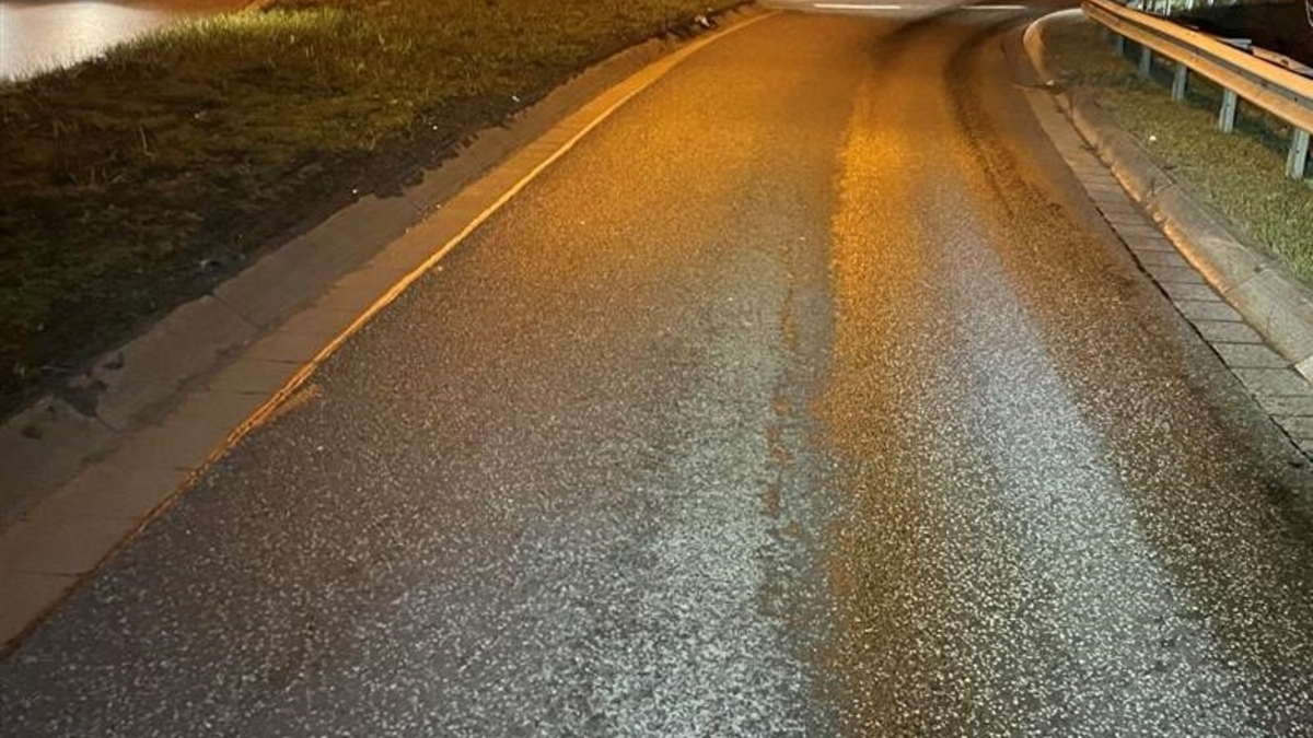 POL-PDWO: Worms - Austritt von Salpetersäure aus LKW - Foto: presseportal.de