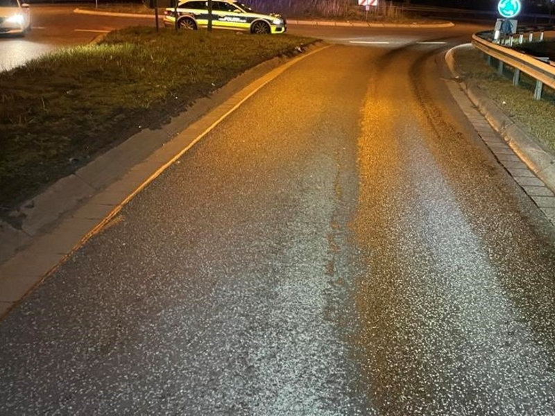 POL-PDWO: Worms - Austritt von Salpetersäure aus LKW - Foto: presseportal.de