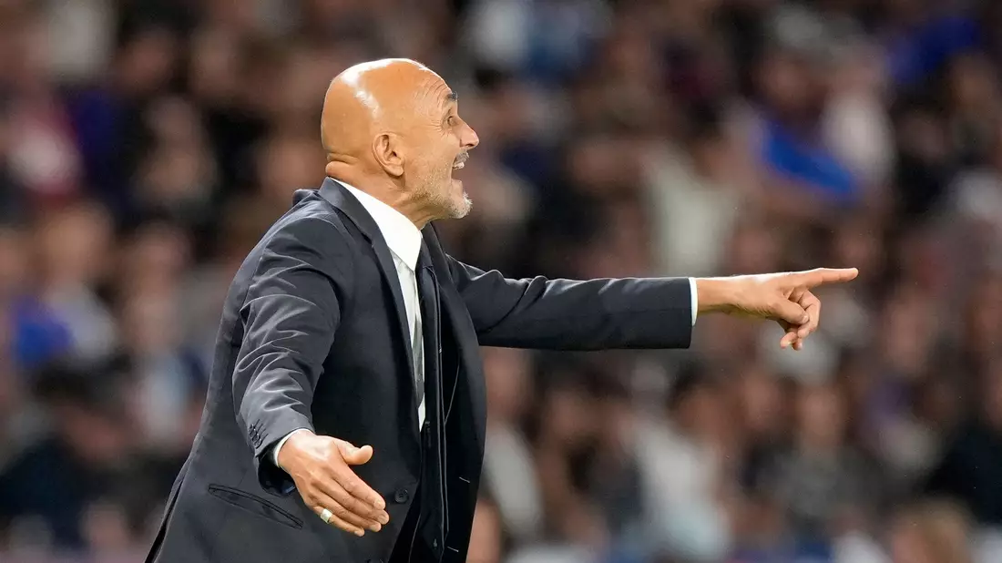 Italien-Coach Luciano Spalletti erwartet einen offenen Schlagabtausch gegen Deutschland. - Bild: Michel Euler/AP/dpa