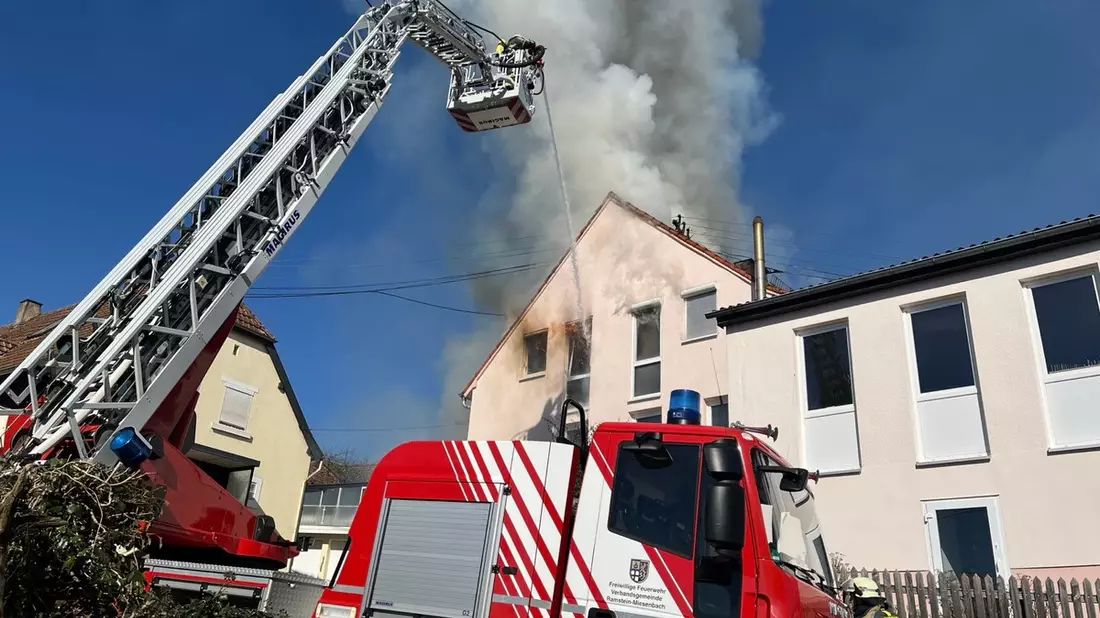 POL-PPWP: Dachstuhlbrand mit hohem Gebäudeschaden - Bild: presseportal.de