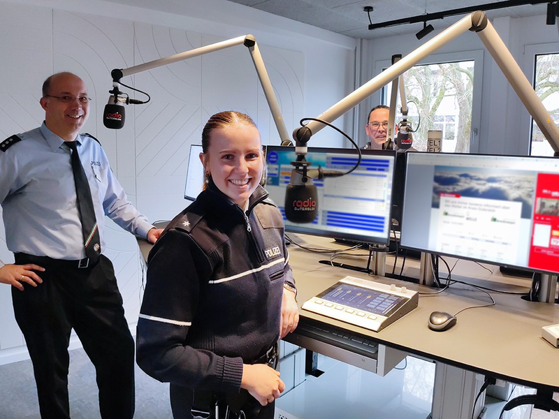 POL-GT: Frag die Polizei/ Gemeinsames Radioformat mit Radio Gütersloh zum Thema Voraussetzungen und Einstieg in den Polizeiberuf - Foto: presseportal.de