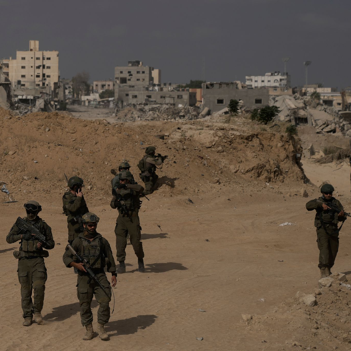 Israel ist wieder mit Bodentruppen im Gazastreifen im Einsatz. (Archivbild) - Foto: Leo Correa/AP/dpa