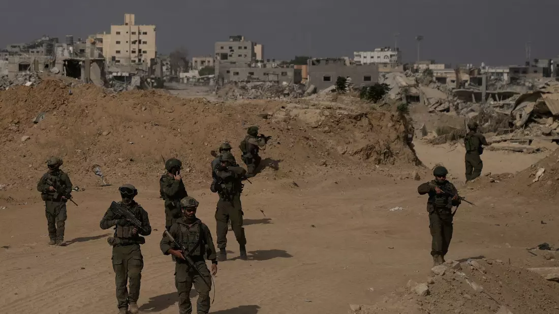  Israels Militär hat große Teile des Gazastreifens eingenommen. (Archivbild) - Bild: Leo Correa/AP/dpa