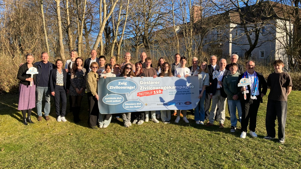 POL-GS: Alltagsheldinnen bei der Preisverleihung der Goslarer Zivilcourage Kampagne (GZK) für ihren vorbildlichen Einsatz geehrt. - Foto: presseportal.de