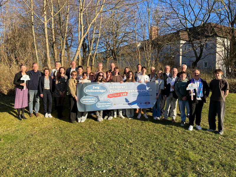 POL-GS: Alltagsheldinnen bei der Preisverleihung der Goslarer Zivilcourage Kampagne (GZK) für ihren vorbildlichen Einsatz geehrt. - Foto: presseportal.de