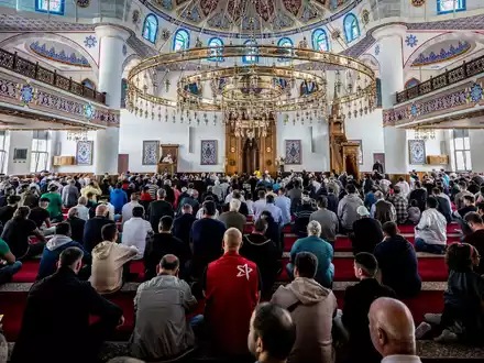 Muslimische Menschen fühlen sich in Deutschland häufig aufgrund ihrer Religion diskriminiert. (Archivbild) - Foto: Christoph Reichwein/dpa