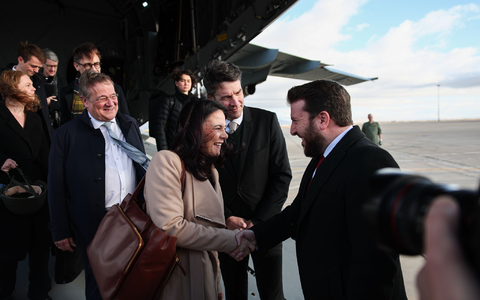 Die geschäftsführende Außenministerin, Annalena Baerbock (Grüne), traf am 20. März in Damaskus ihren syrischen Amtskollegen, Asaad al-Schaibani. Er gehört auch der neuen Übergangsregierung an. (Archivfoto) - Foto: Hannes P. Albert/dpa