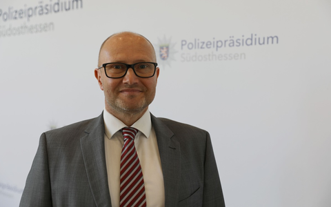 POL-OF: Josef Reiter ist neuer Leiter der Kriminaldirektion im Polizeipräsidium Südosthessen - Foto: presseportal.de POL-OF: Josef Reiter ist neuer Leiter der Kriminaldirektion im Polizeipräsidium Südosthessen - Foto: presseportal.de