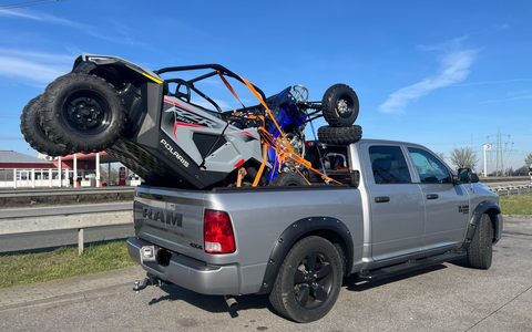 POL-PDNW: Polizeiautobahnstation Ruchheim - Abenteuerliche Ladungssicherung - Foto: presseportal.de
