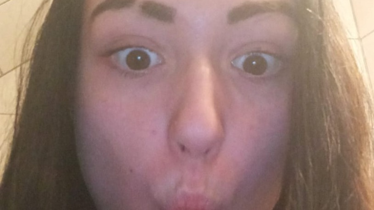 LPI-NDH: Öffentlichkeitsfahndung nach vermisster Person: Wo ist Leonie Czypionka? - Foto: presseportal.de