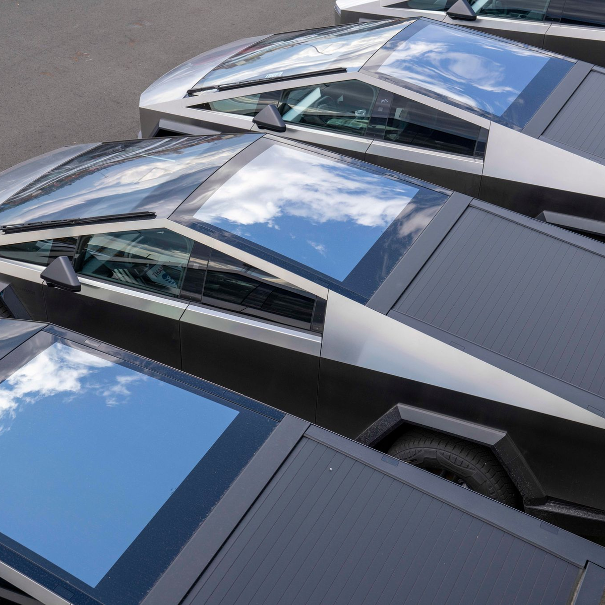 Die Zierleisten sind am Rand der Frontscheibe und des Dachs befestigt. (Archivbild) - Foto: Scott Brauer/ZUMA Press Wire/dpa