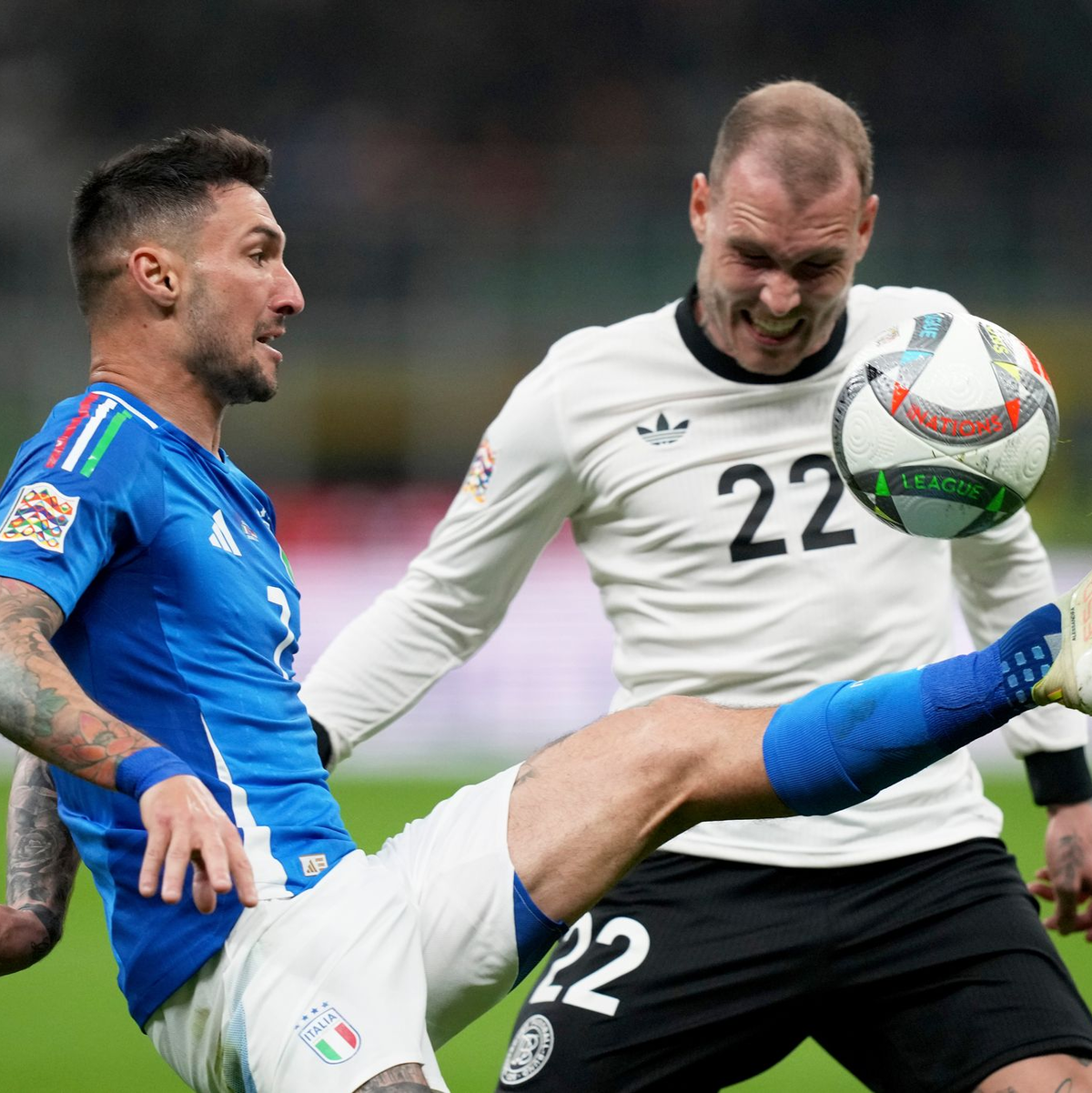 In seinem Element: Torjäger Kleindienst. - Foto: Antonio Calanni/AP/dpa