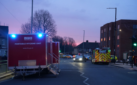 Der Flughafen Heathrow wurde wegen eines Stromausfalls bis Mitternacht geschlossen. - Foto: James Weech/PA Wire/dpa Der Flughafen Heathrow wurde wegen eines Stromausfalls bis Mitternacht geschlossen. - Foto: James Weech/PA Wire/dpa