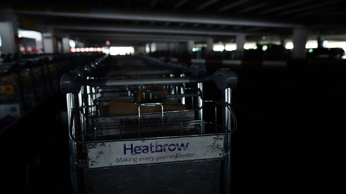 Am Flughafen Heathrow herrscht noch Stillstand. - Foto: James Manning/PA/AP/dpa
