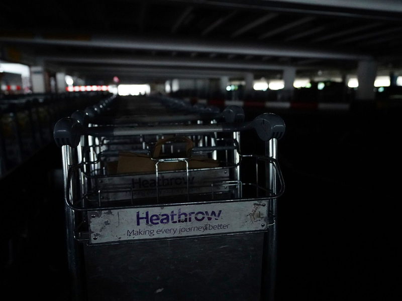 Am Flughafen Heathrow herrscht noch Stillstand. - Foto: James Manning/PA/AP/dpa