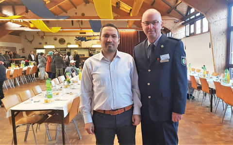 POL-HX: Gemeinsames Fastenbrechen - KIA-Beauftragter der Polizei begleitet interkulturellen Austausch - Foto: presseportal.de