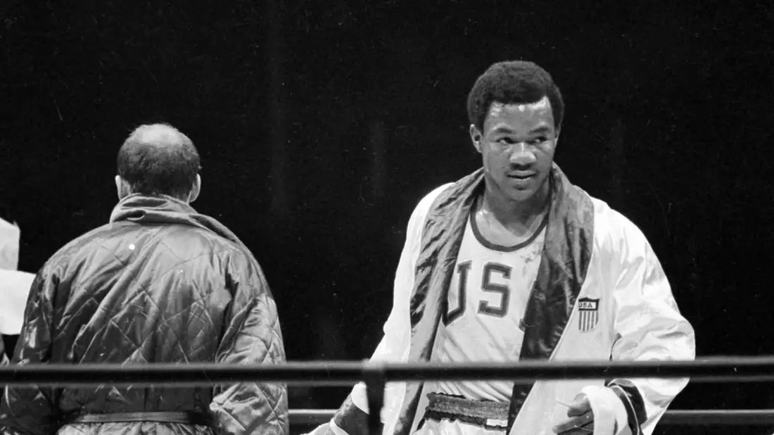 Goldgewinner in Mexiko-Stadt: George Foreman. - Bild: -/AP/dpa