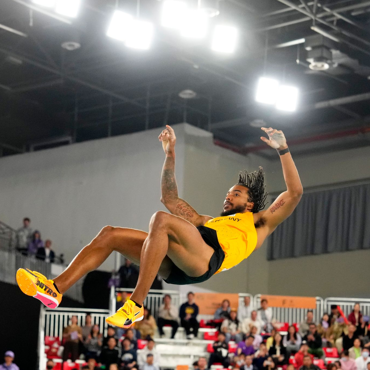 Stabhochspringer Bo Kanda Lita Baehre verpasst eine gute Platzierung. - Foto: Dar Yasin/AP/dpa