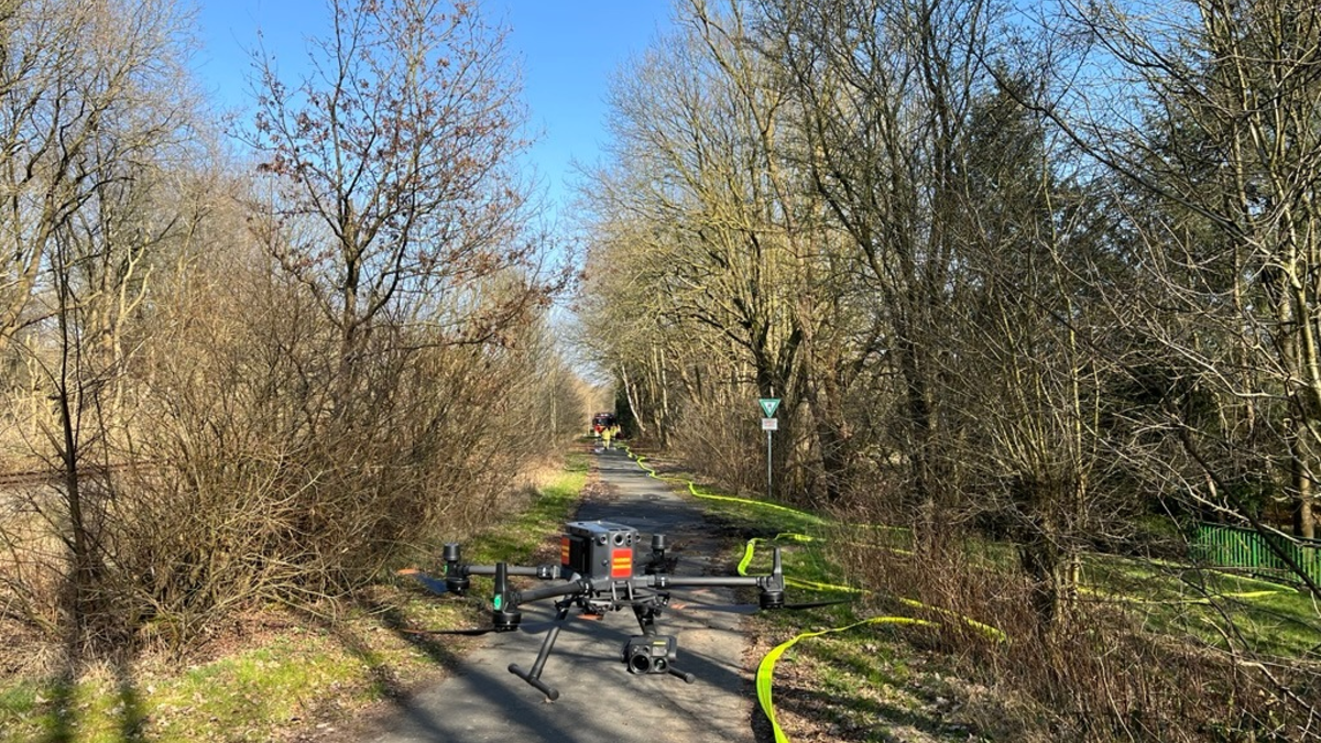 FW Bremerhaven: Zwei Flächenbrände in Bremerhaven-Suhrheide erfolgreich bekämpft - Foto: presseportal.de