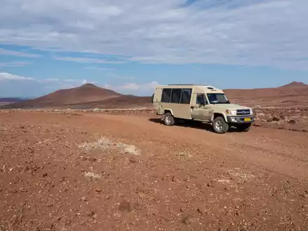 In Wüstengebieten in Namibia, Oman und Saudi-Arabien sind die Phänomene aufgefallen. (Symbolbild) - Foto: Andreas Drouve/dpa-tmn